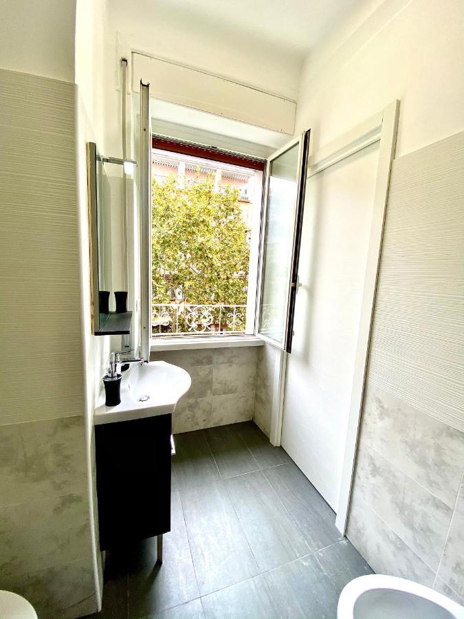 Apartament Domus Delphi Rzym Zewnętrze zdjęcie